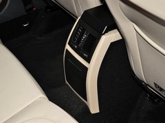 2013款 1.8T DCT 尊贵版 5座