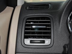 2013款 1.8T DCT 尊贵版 5座