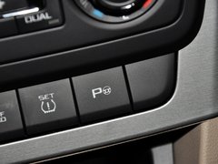 2013款 1.8T DCT 尊贵版 5座
