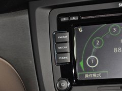 2013款 1.8T DCT 尊贵版 5座