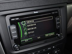 2013款 1.8T DCT 尊贵版 5座