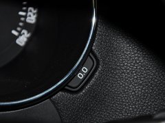 2013款 1.8T DCT 尊贵版 5座