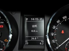 2013款 1.8T DCT 尊贵版 5座