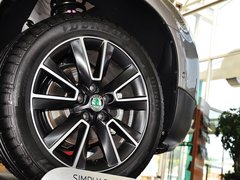2013款 1.8T DCT 尊贵版 5座