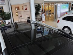 2013款 1.8T DCT 尊贵版 5座