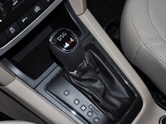 2013款 1.8T DCT 尊贵版 5座