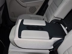 2013款 1.8T DCT 尊贵版 5座