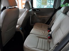 2013款 1.8T DCT 尊贵版 5座