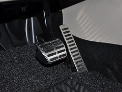 2013款 1.8T DCT 尊贵版 5座