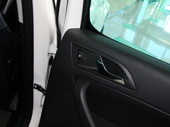 2013款 1.8T DCT 尊贵版 5座