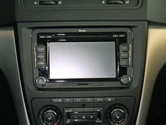 2013款 1.8T DCT 尊贵版 5座