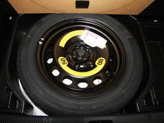 2013款 1.8T DCT 尊贵版 5座