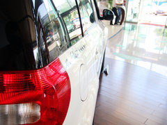 2013款 1.8T DCT 尊贵版 5座