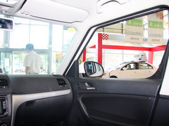 2013款 1.8T DCT 尊贵版 5座