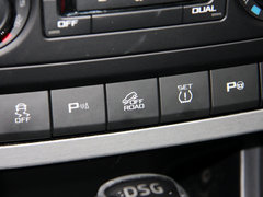 2013款 1.8T DCT 尊贵版 5座
