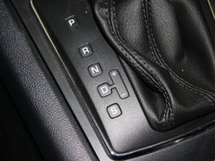 2013款 1.8T DCT 尊贵版 5座