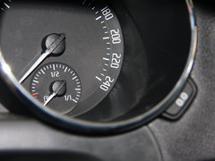 2013款 1.8T DCT 尊贵版 5座