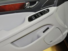2013款 2.0T 自动 豪华型