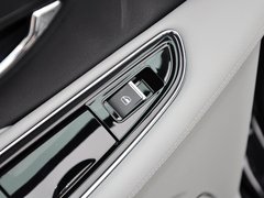 2013款 2.0T 自动 豪华型