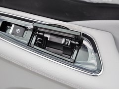 2013款 2.0T 自动 豪华型