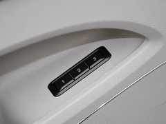 红旗H7 2013款 2.0T 自动 豪华型