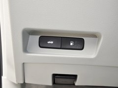2013款 2.0T 自动 豪华型