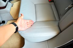 2013款 3.0L 自动 尊贵型