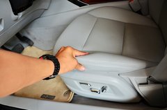 2013款 3.0L 自动 尊贵型