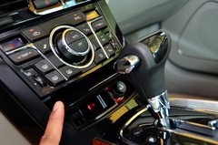 红旗H7 2013款 3.0L 自动 尊贵型