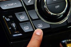 红旗H7 2013款 3.0L 自动 尊贵型