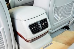 2013款 3.0L 自动 尊贵型