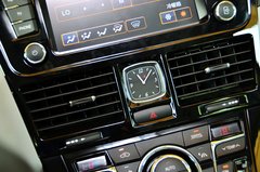 2013款 3.0L 自动 尊贵型