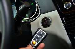 2013款 3.0L 自动 尊贵型