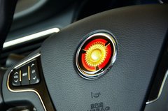 2013款 3.0L 自动 尊贵型