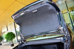 2013款 3.0L 自动 尊贵型