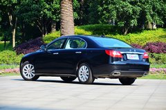 2013款 3.0L 自动 尊贵型