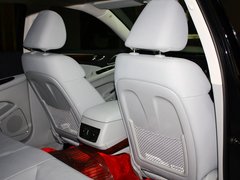 2013款 3.0L 自动 尊贵型
