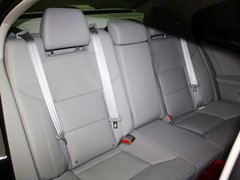 2013款 3.0L 自动 尊贵型