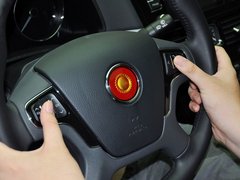 2013款 3.0L 自动 尊贵型
