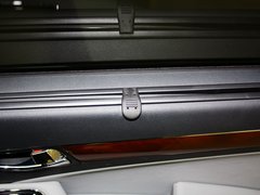 2013款 3.0L 自动 尊贵型
