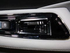 红旗H7 2013款 3.0L 自动 尊贵型