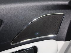 2013款 3.0L 自动 尊贵型