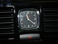 2013款 3.0L 自动 尊贵型