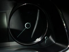 2013款 3.0L 自动 尊贵型