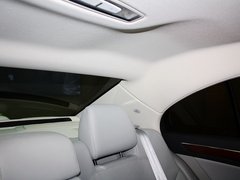 2013款 3.0L 自动 尊贵型