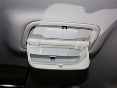 2013款 3.0L 自动 尊贵型