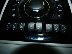 2013款 3.0L 自动 尊贵型