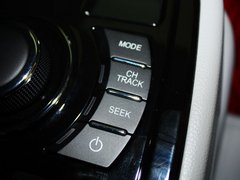 2013款 3.0L 自动 尊贵型