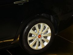 2013款 3.0L 自动 尊贵型
