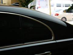 2013款 3.0L 自动 尊贵型